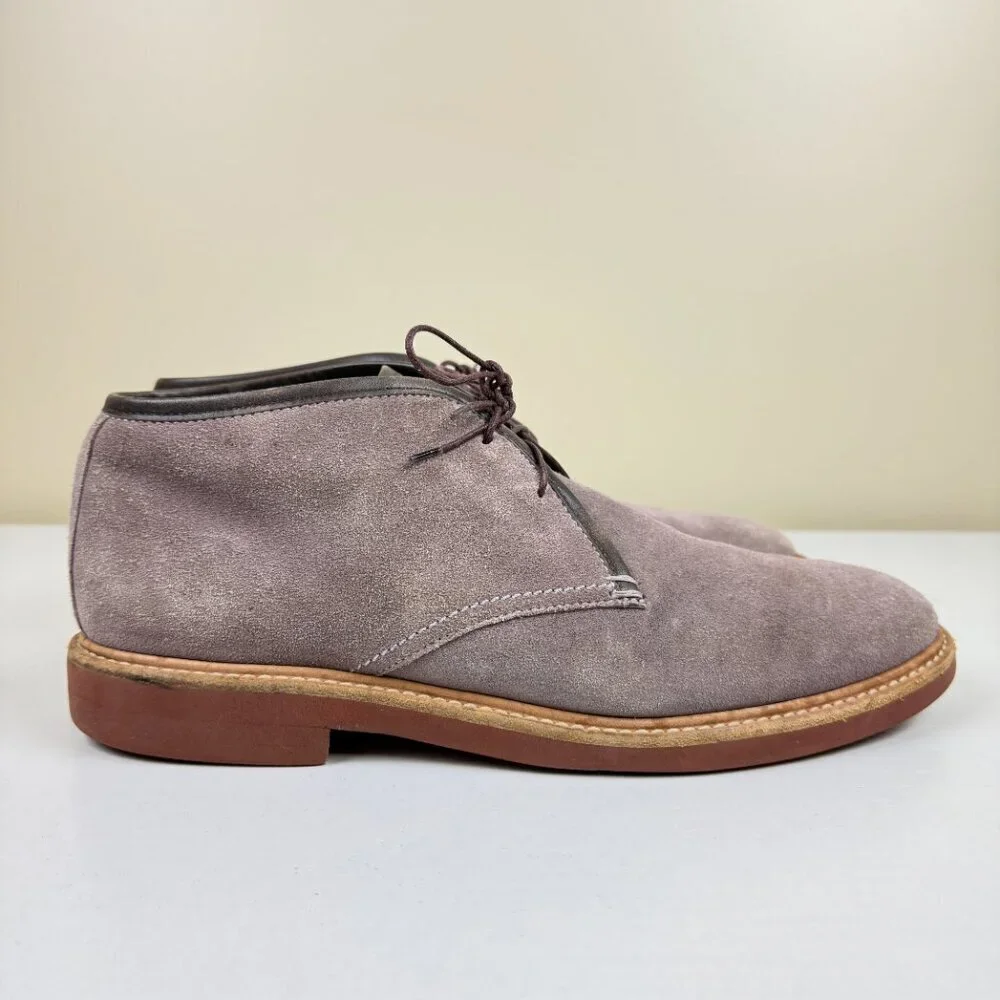 Ermenegildo Zegna Suede Chukka Boots in Taupe/Gray